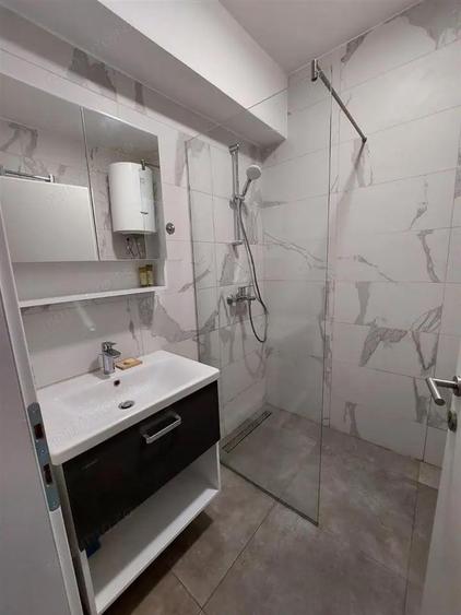 Vanzare garsoniera zona Gorjului - 2