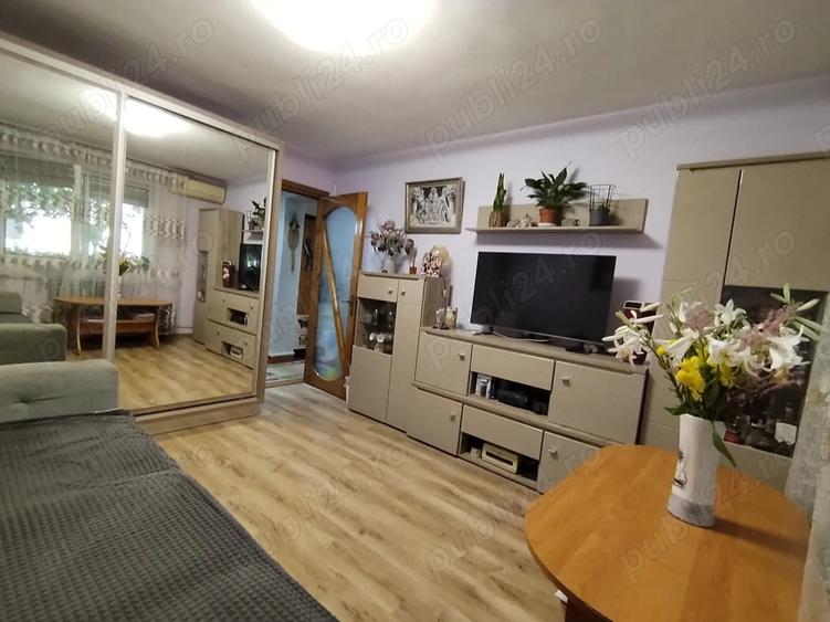 Inchiriez apartament cu 2 camere,persoana fizica - 1