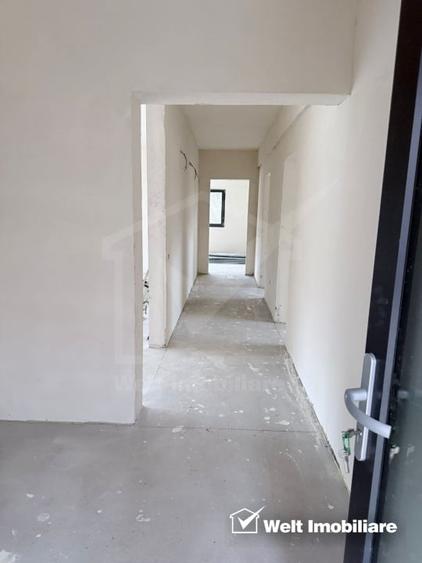 Casa moderna, aproape de oras - 4