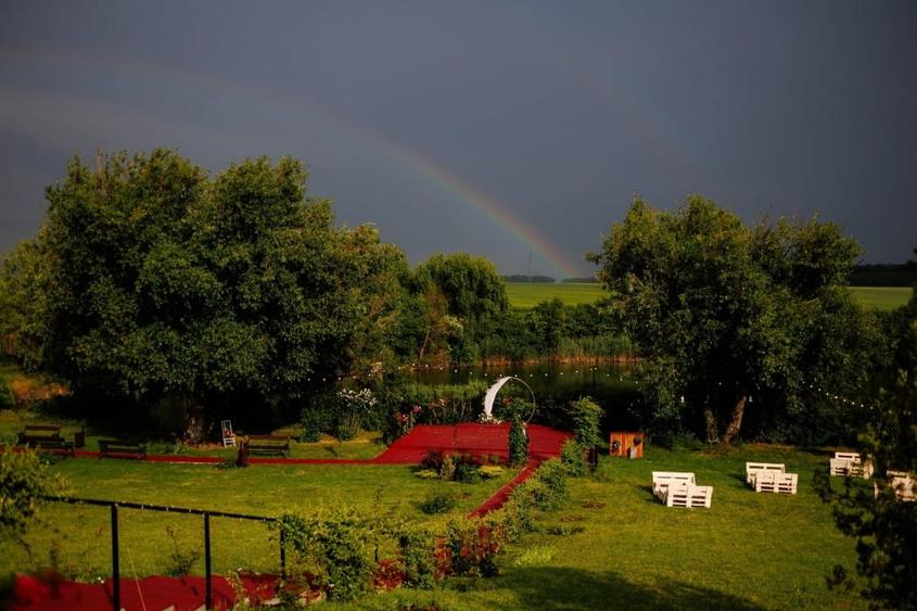 Cort evenimente cu deschidere la lac. Nunti si evenimente programate si in 2026! - 11