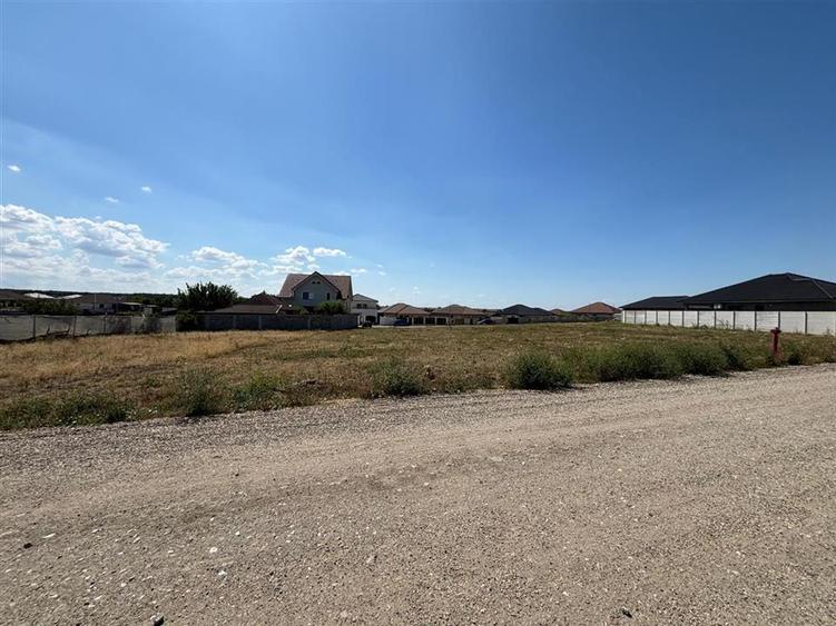 TEREN GRIGORESCU 500 MP | TOATE UTILITATILE | ORADEA - 3