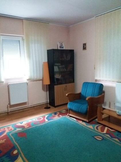 Vila Parter+Etaj de vanzare in Sendreni, jud.Galati, 5 camere, teren 688mp - 6
