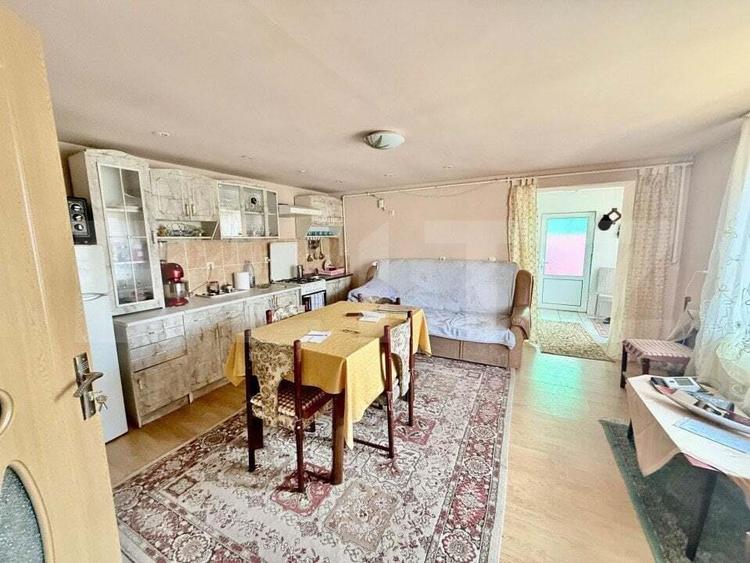 Casa ,4 camere, 255 mp, zona Balomir - 1