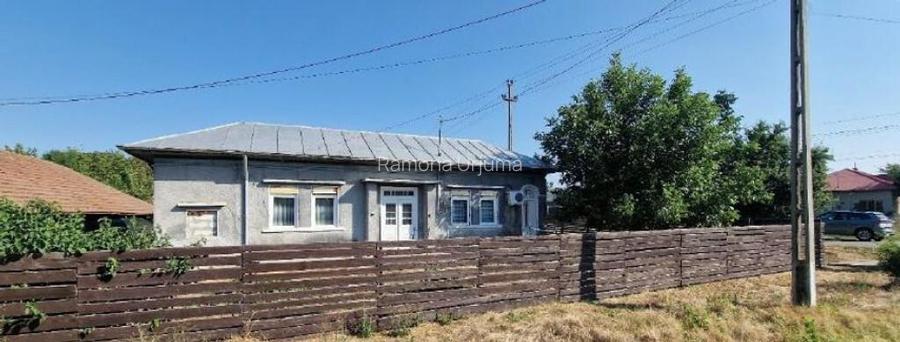 Cota de 3/6 din casa situata in comuna Curcani, Jud Calarasi