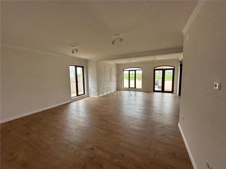 Casa individuala - zona excelenta - finisaje TOP - 5