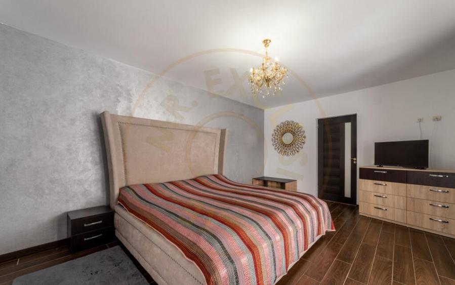 Casa primitoare de inchiriat in Valea Ursului-spa?iu, natu - 4