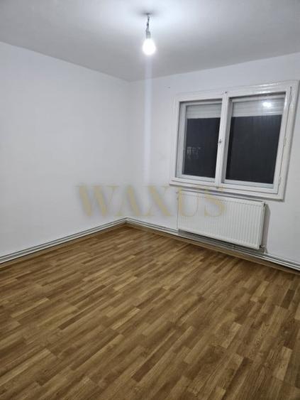 Apartament 2 camere decomandat. - 2