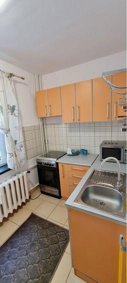 Proprietar De vanzare garsoniera zona Basarabiei Diham - 1