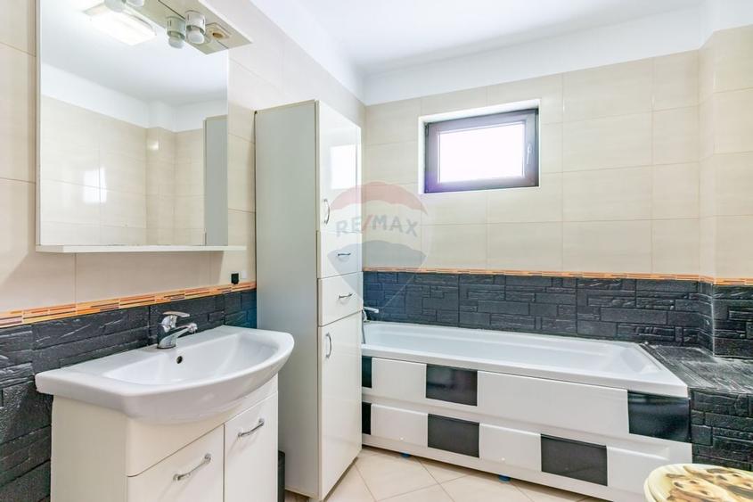 Casă / Vilă de vanzare in Otopeni, ansamblu rezidential, langa centru - 17