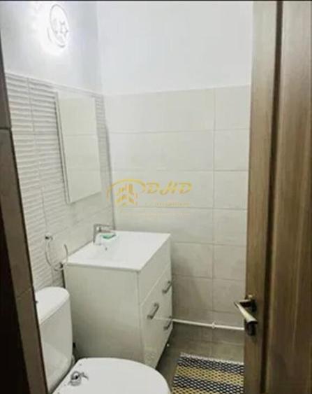 Apartament 3 camere decomandat in Tg Cucu - Podul de Fier - 5