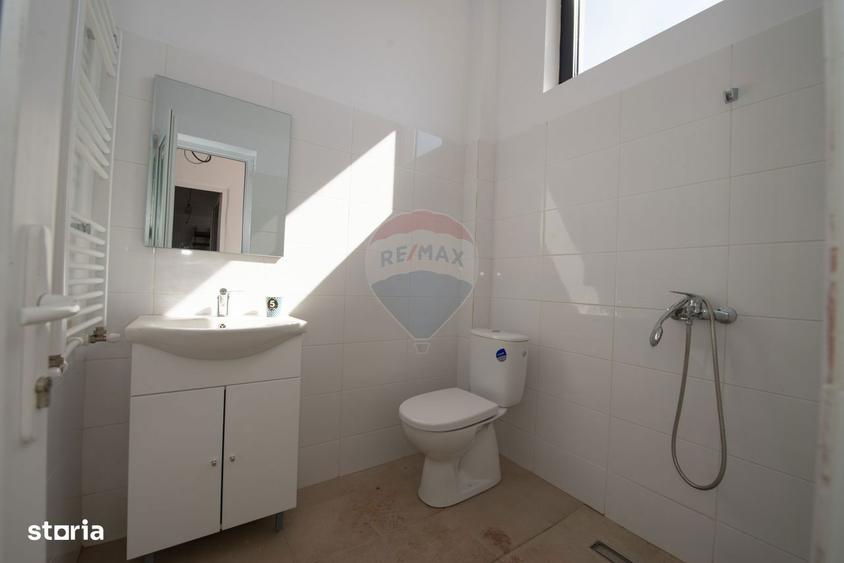 Spatiu comercial de inchiriat 186mp Bragadiru str Neamului Leroy - 7