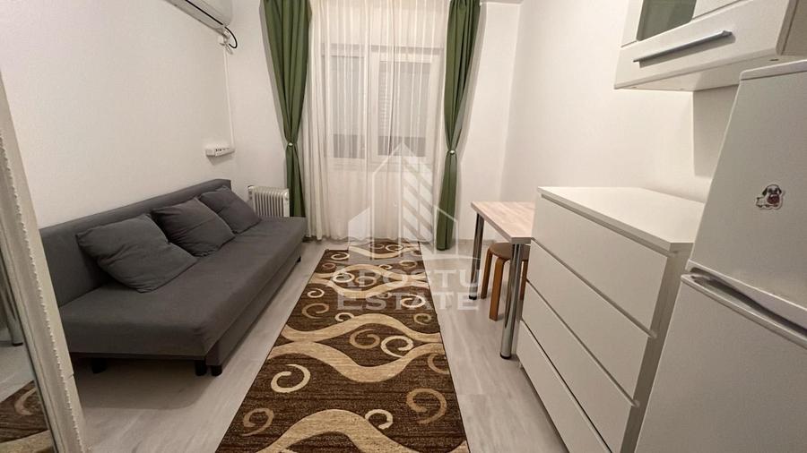 Garsoniera, zona Girocului - 1