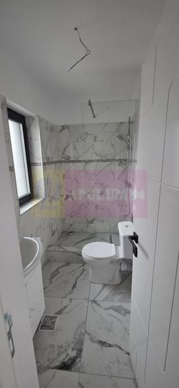 Vila de vanzare cu 4 camere in Brebu - 8