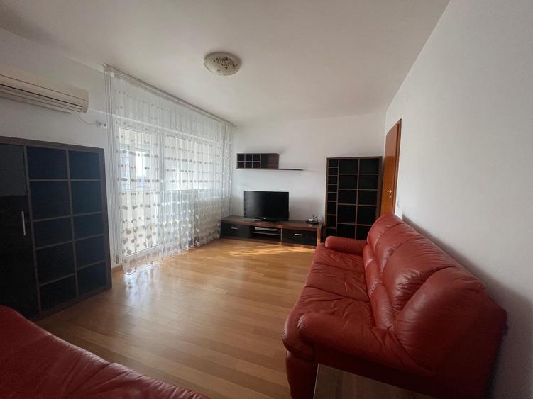 2 cam | Polonă-Stefan cel mare | 55mp | Parcare | Boiler | curat si luminos - 1