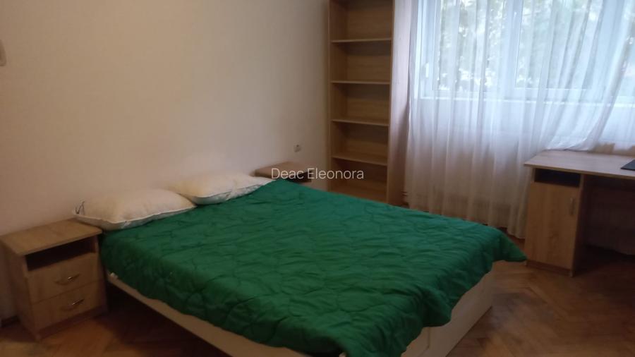 Apartament 2 camere, decomandate, zona centrala Apartament 2 camere, decomandate, zona centrala