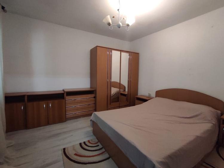 INCHIRIERE-APARTAMENT 2 CAMERE-PODU ROS - 3