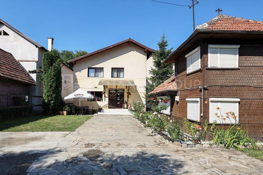 COMISION 0% ! Pensiune 11 camere in Bran | Poarta - 2