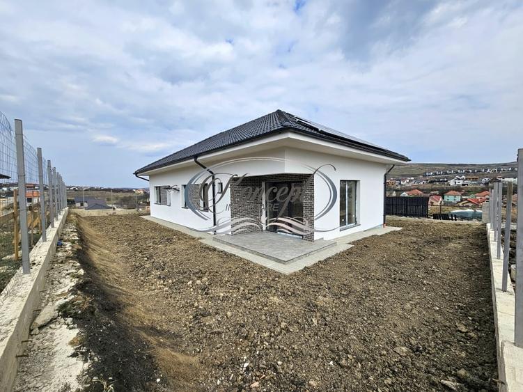 Casa eficienta energetic, noua, cu pod mansardabil generos - 4