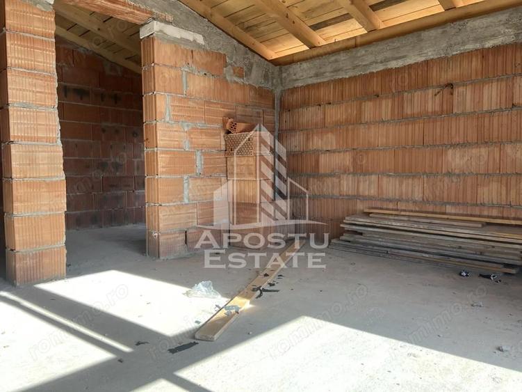 Duplex despartit prin baie P+M, in Giarmata - 6