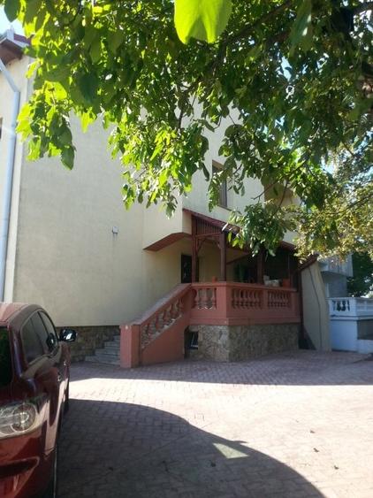 Cladire complet amenajata in oras - 3