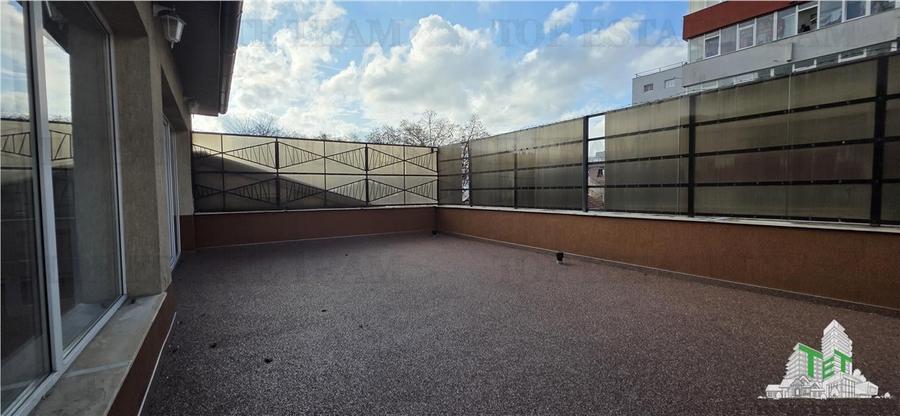 Vanzare Vila 7 camere Ion Mihalache - Miciurin - 17