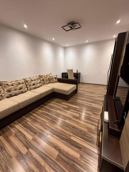 Inchiriez apartament 2 camere - 1