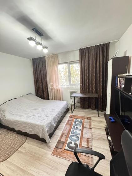 Alexandru - Zimbru - 2 camere decomandat - mobilat - etaj intermediar