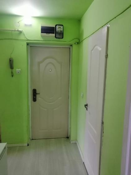 Vând apartament 3 camere - 6