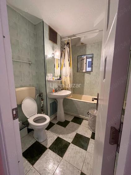 Inchiriez apartament 2 camere Inchiriez apartament 2 camere