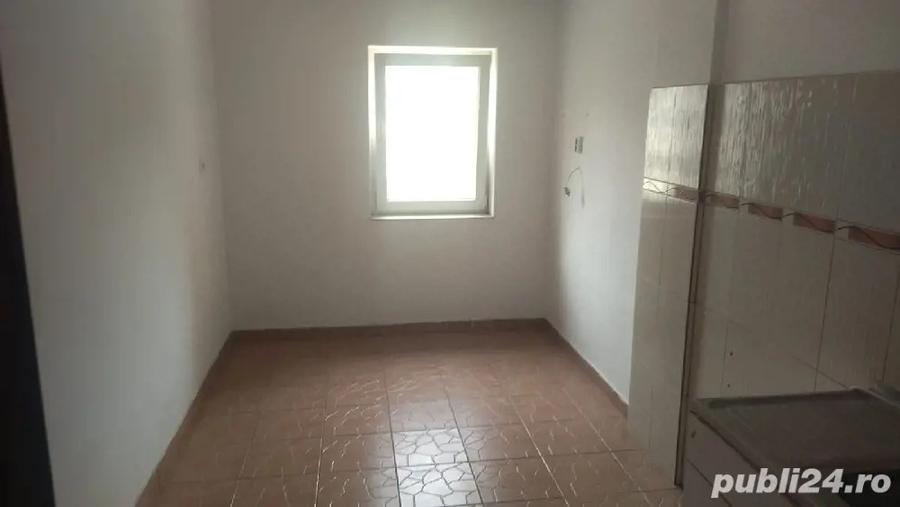 Apartament 3 Camere, 76 mp Total, Etaj 2 3, Orientare Tripla (N-V-S), Luminos - 6