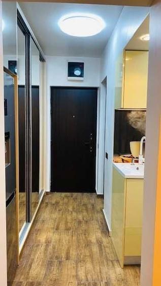 Garsonieră decomandată, mobilată în Costin Georgian