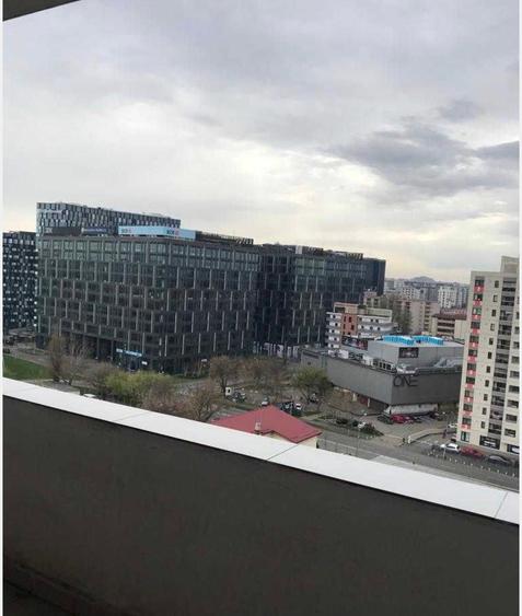 Apartament cu 2 camere semidecomandat, mobilat în Grozăvești