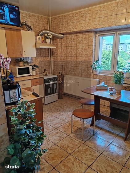 Apartament cu 3 camere decomandat, mobilat în Cișmigiu