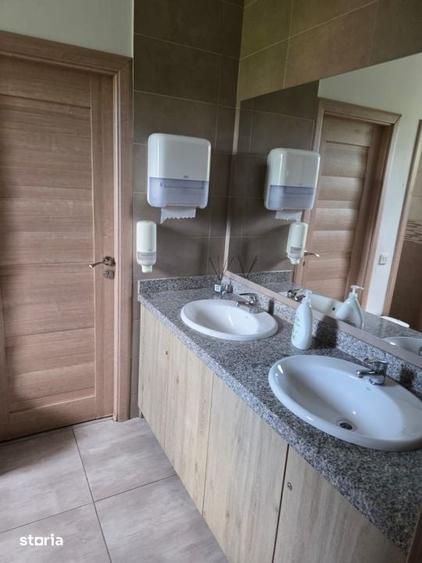 Spațiu comercial, de 80 mp, în Central