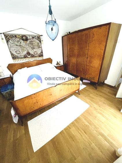 Casă cu 5 camere cu Teren 946 Mp în Pângărați