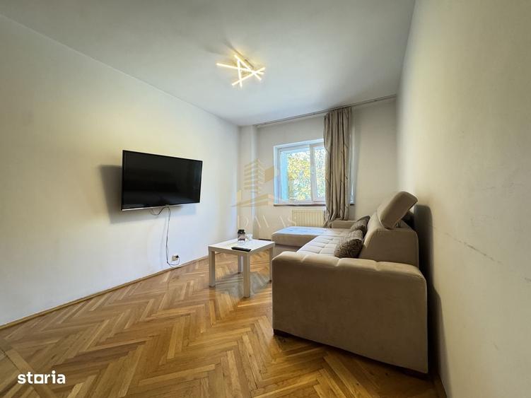 Apartament cu 4 camere decomandat în Zorilor