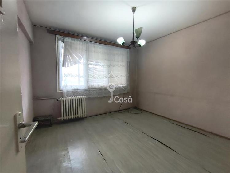 Apartament cu 2 camere semidecomandat în Brâncoveanu