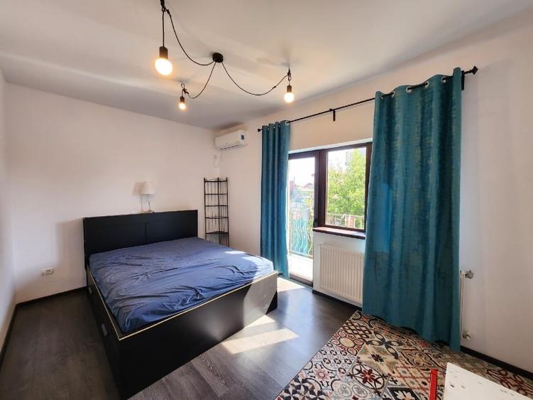 Duplex cu 5 camere cu Canalizare în Dobroești