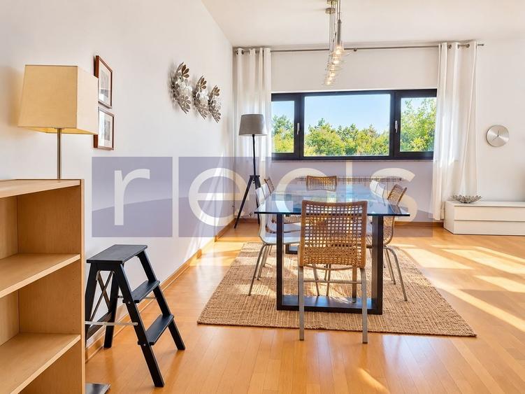 Apartament cu 4 camere decomandat, mobilat în Străulești