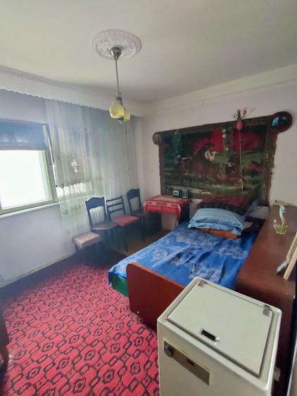 Apartament cu 2 camere semidecomandat în Vest