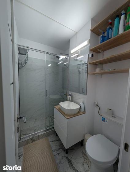 Apartament cu 2 camere în Tei