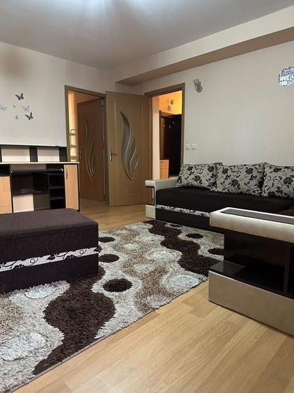 Apartament cu 2 camere decomandat în Sud