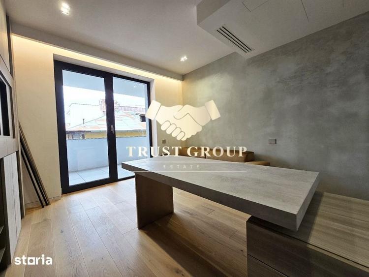 Apartament cu 4 camere decomandat în Aviatorilor