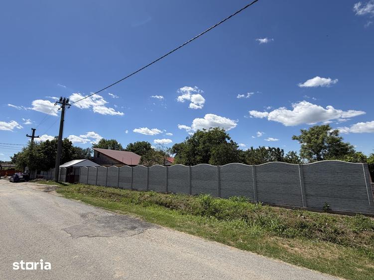 Casă cu 2 camere cu Teren 1000 Mp în Bucșani