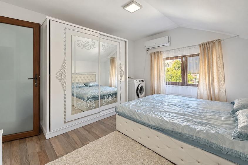 Apartament cu 3 camere semidecomandat, mobilat în Aurel Vlaicu