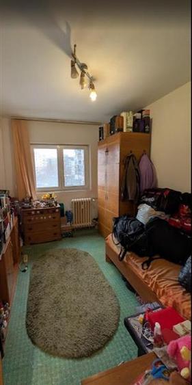 Apartament cu 4 camere semidecomandat, mobilat în Brâncoveanu