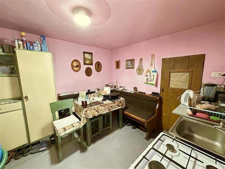 Casa cu  3 camere. Zimandul Nou. - 8