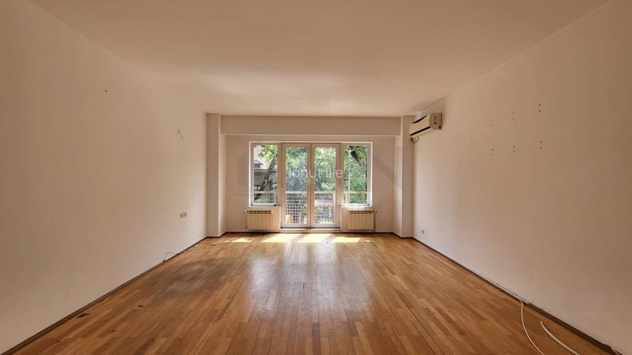 REA1024161 Apartament 5 camere - Duplex - Calea Floreasca - Piata REA1024161 Apartament 5 camere - Duplex - Calea Floreasca - Piata