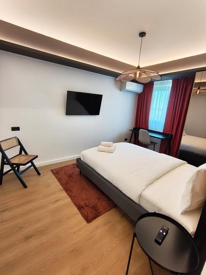 Piata Romana-apartament cu 3camere-bun gust si eleganta - 19