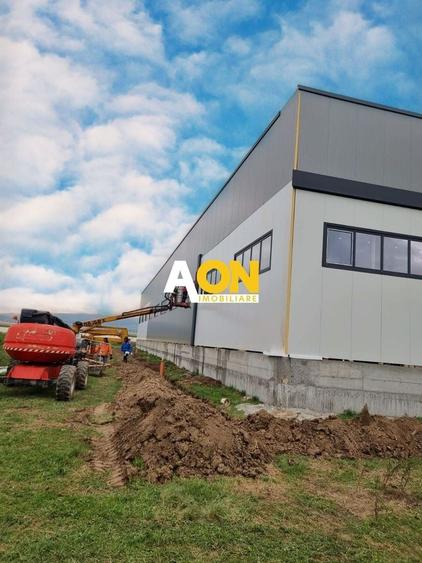 Hala industriala, 1300 mp construiti, 3000 mp teren, toate utilitatile - 2